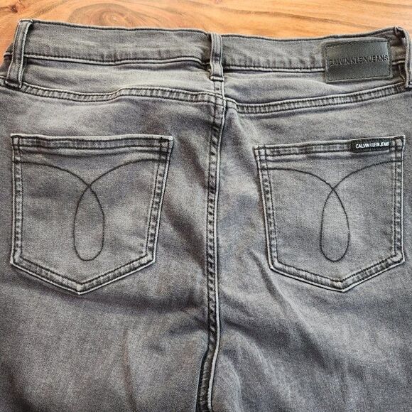 Calvin Klein High Rise Skinny Jeans - Picture 5 of 8
